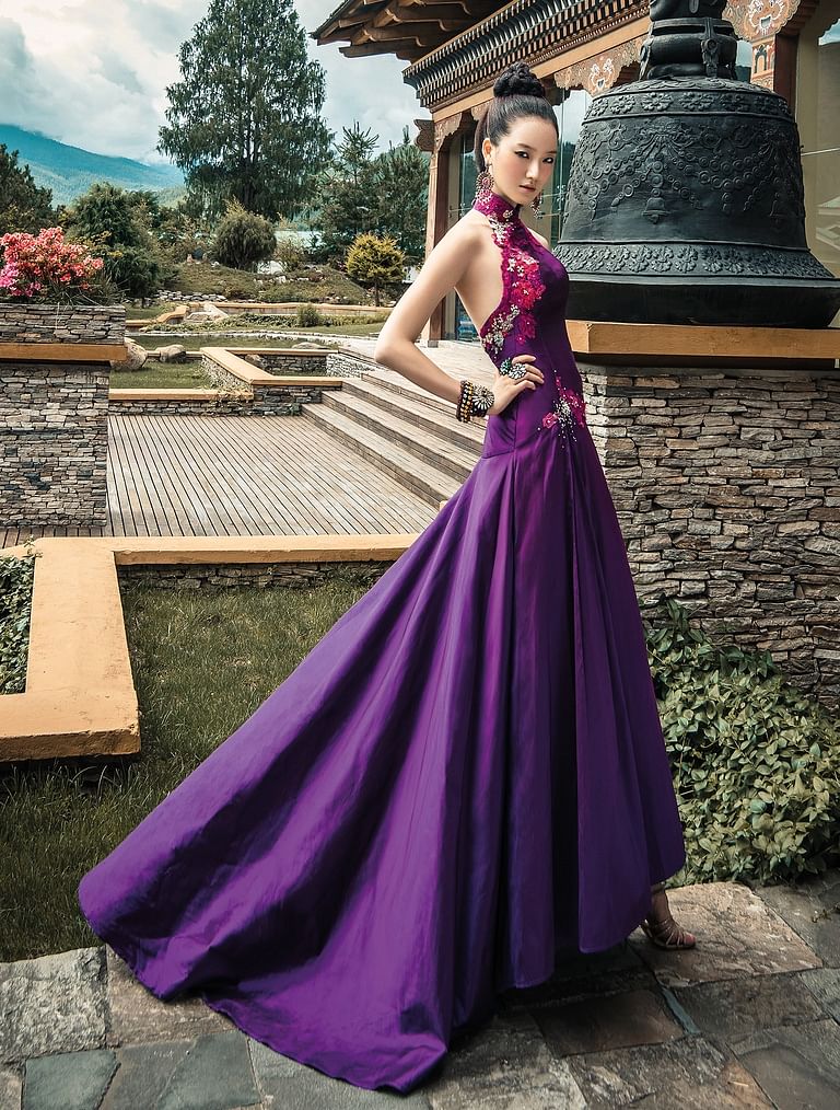 Elegant sophisticated and utterly modern 10 stunning evening gowns for  your wedding banquet and after  Her World Singapore