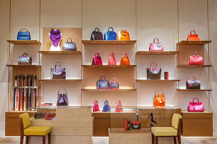 Shopping In Singapore: Dior & Louis Vuitton's New Boutiques, In Good ...