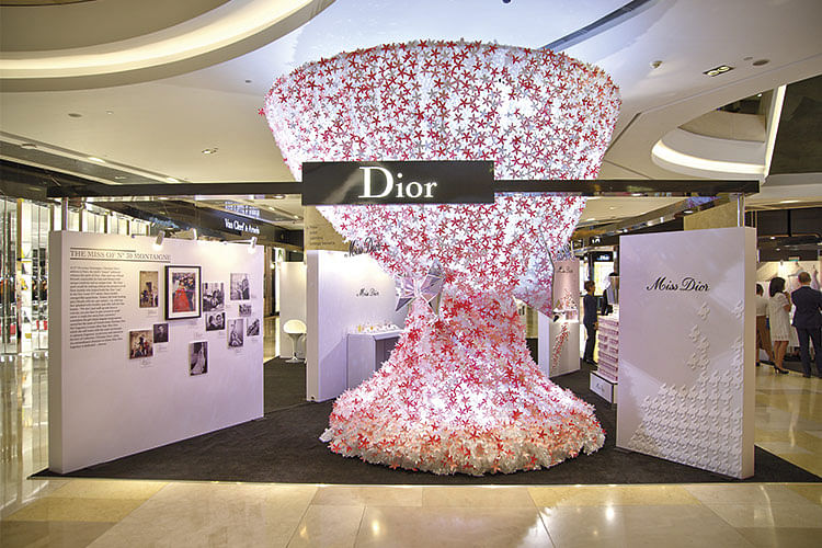 Singapore Circa April 2019 Dior Cosmetics Stock Photo 1475675597   Shutterstock