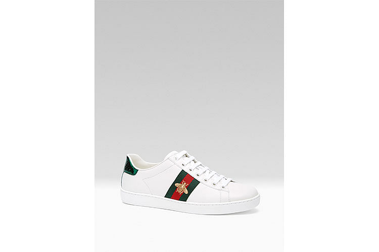 sneakers similar to gucci