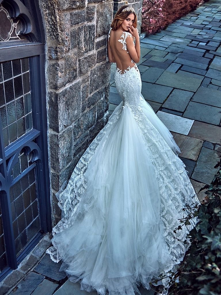 Dramatic mermaid outlet wedding dresses