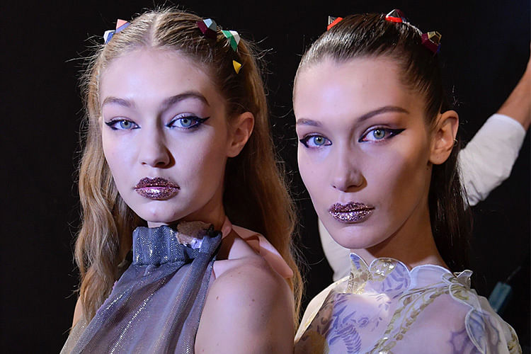 See How Bella & Gigi Hadid Slayed Fashion Week - Female