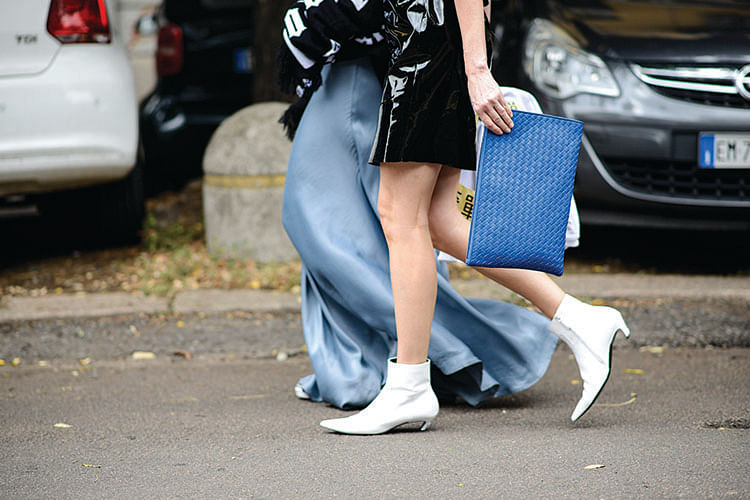 Kitten Heels Are Back In Vogue On The Runway And The Streets