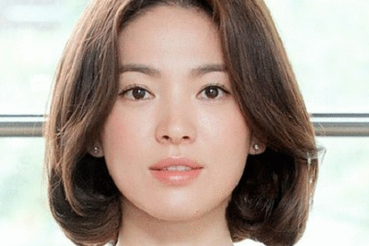Song Hye-Kyo Nude