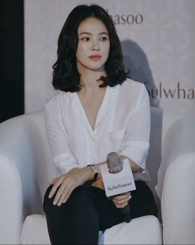 Park Shin Hye Never Sleeps With Wet Hair (And More Beauty Tips