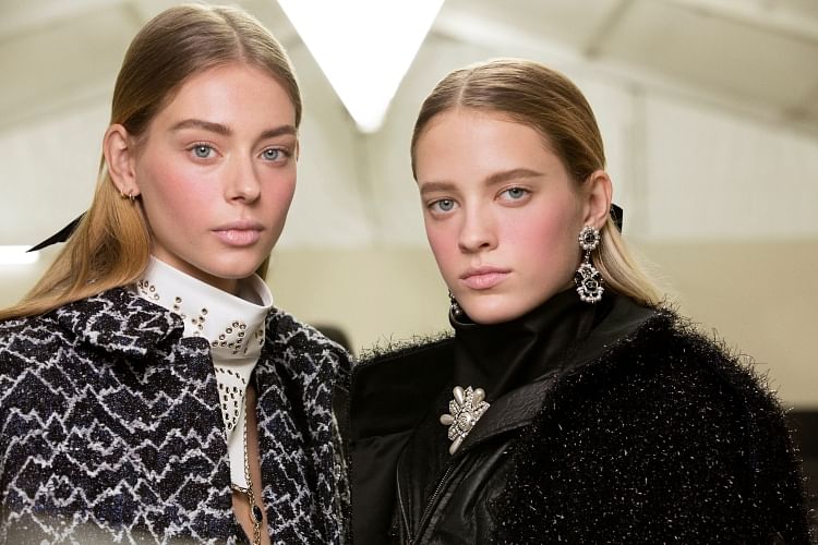 Get The Look: The Fresh, Wearable Makeup At Chanel's F/W '19 Runway
