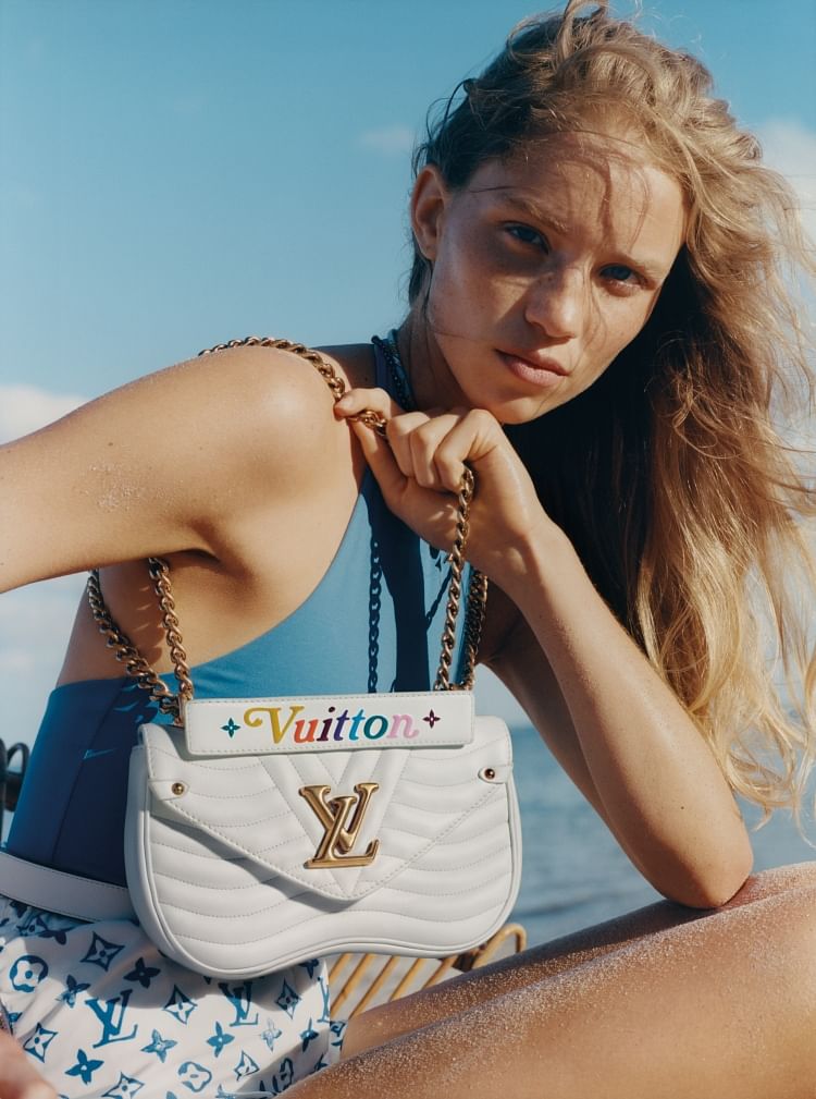 Louis Vuitton on X: Two of a kind. Introducing the Bum Bag, a fun new  model that just joined the #LouisVuitton New Wave Collection. Find out more  at   / X