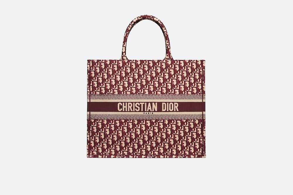 This Beloved Tote Bag by Marc Jacobs Is Perfect For Any Occasion