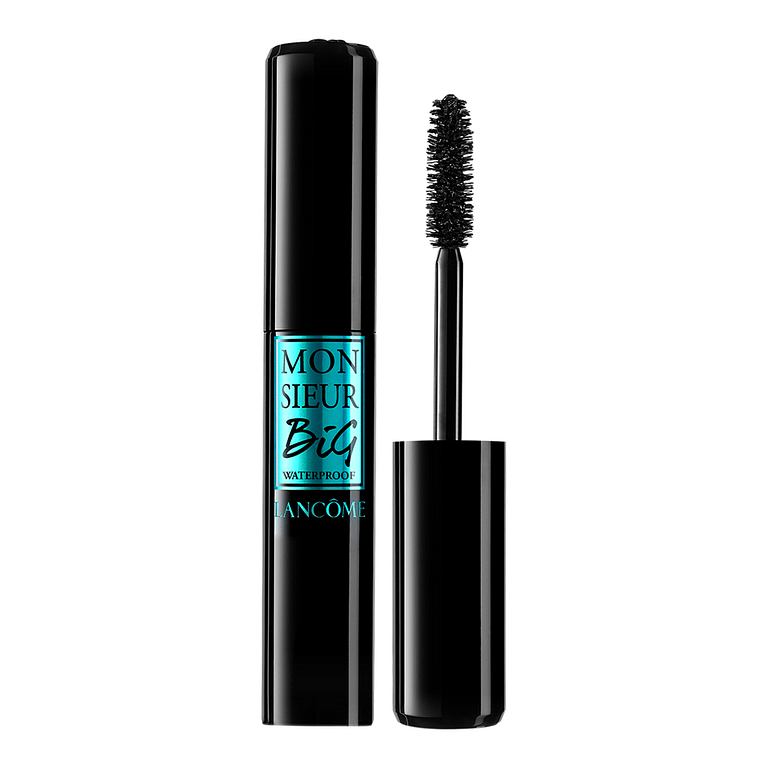 Here Are The Mascaras To Try If You've Got Short Asian Lashes