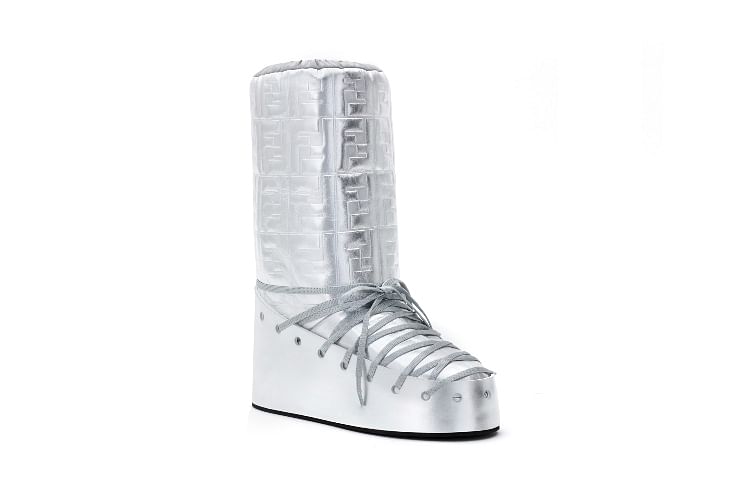 Nicki minaj clearance fendi boots