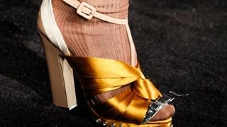 sandal heels