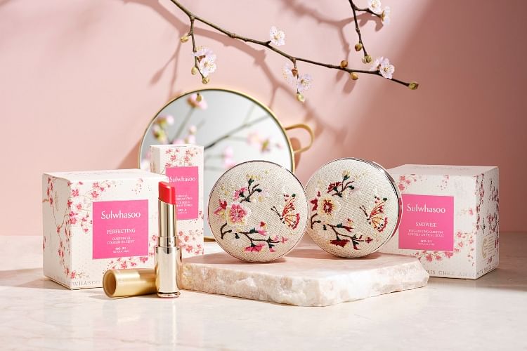 BLOSSOM COLLECTION - News
