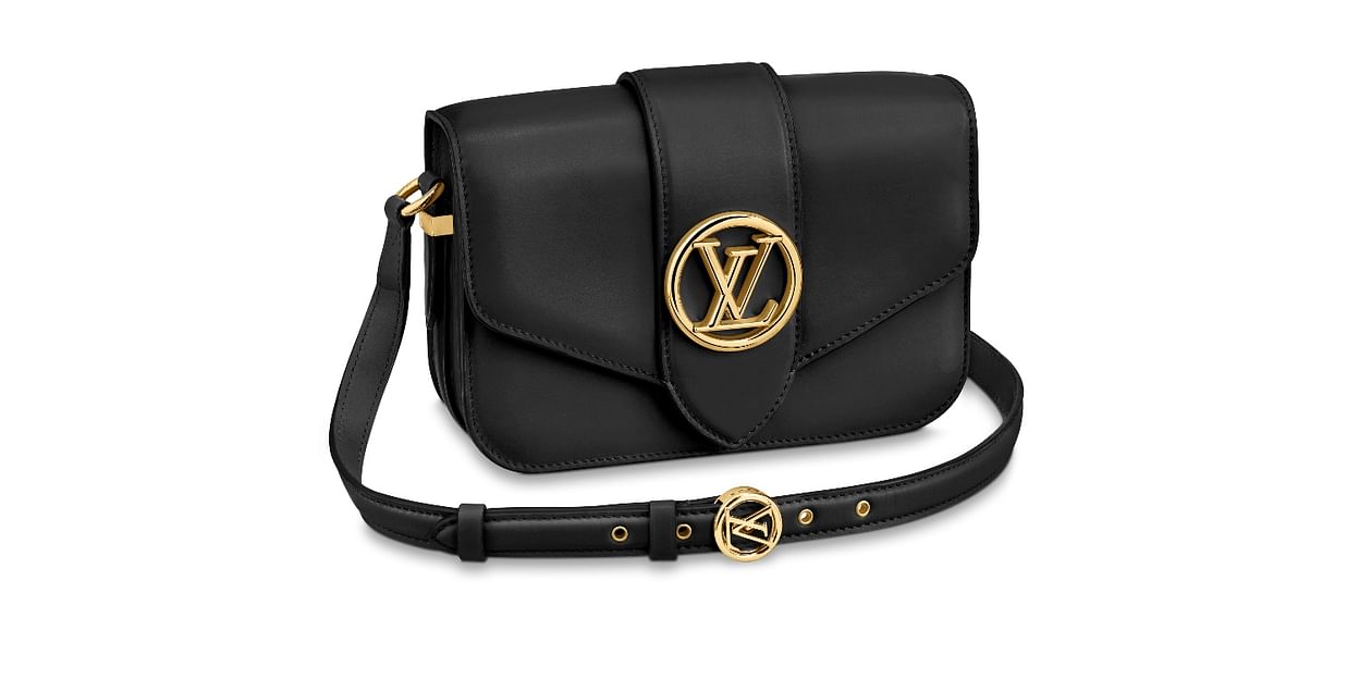 Louis Vuitton, Pont 9 Black Shoulder Bag, feines schwarz…