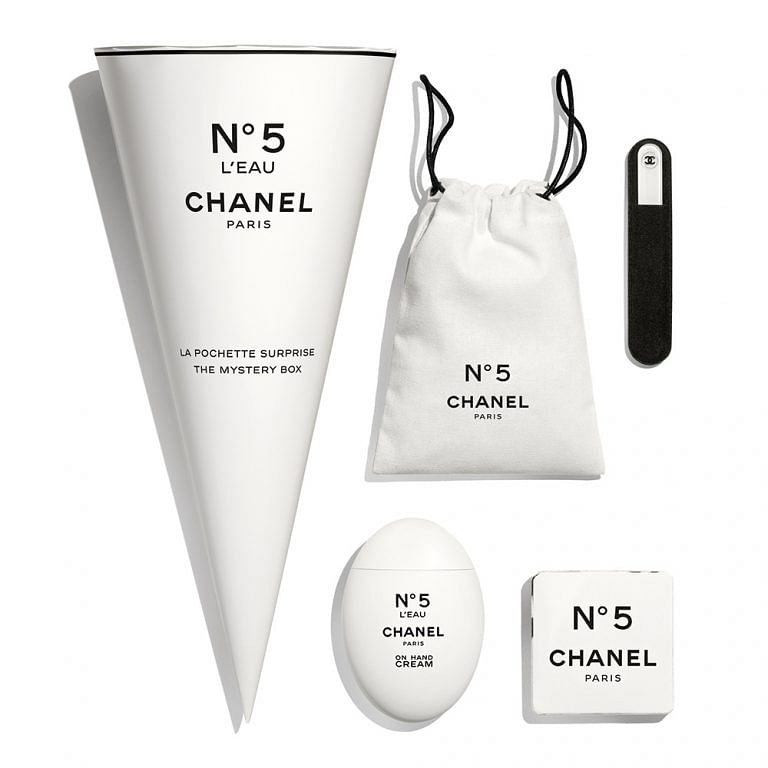 Chanel Factory store 5 Lot