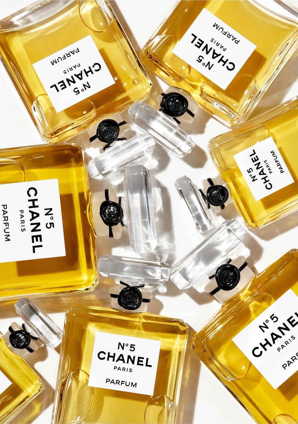 Saks Fêtes the 100th Anniversary of Chanel No. 5 With A Colorful Display