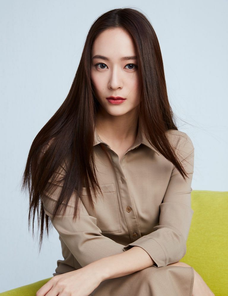 Louis Vuitton unveils photos of Bae Doo Na, Jeon So Mi, BamBam, Taeyeon,  and Jung Hoyeon
