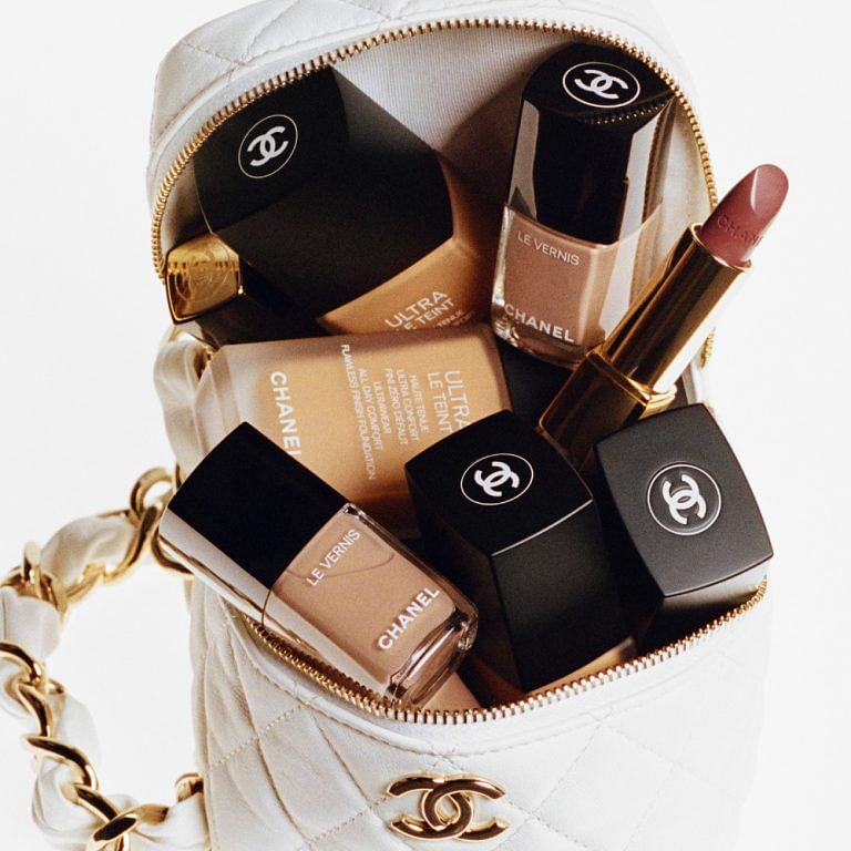 This Week In Beauty: Chanel's F/W '22 Makeup Collection & More