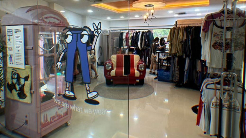 10 epic vintage shops in Singapore to find retro clothes