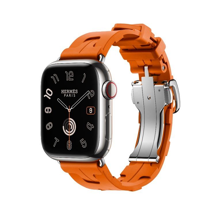 Why You Need An Hermes Strap For Your Apple Watch More Than 