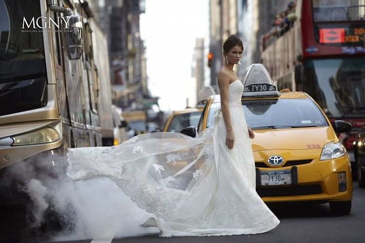 Dramatic Bridal Gowns For Opulent Celebrations 4
