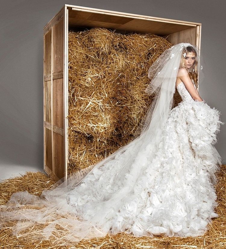 Sheer Sexy Swoon Worthy Wedding Gowns From Zuhair Murad 1