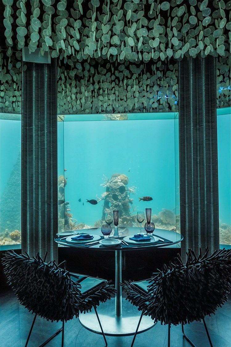 Subsix The Worlds First Underwater Nightclub Is A James Bond Fantasy 1