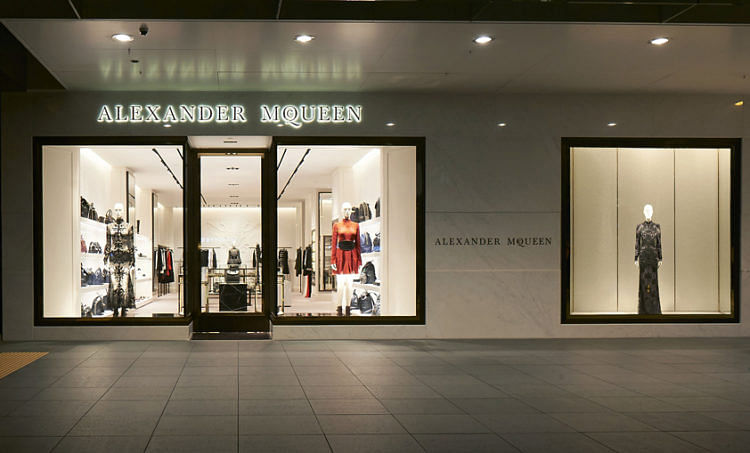 Alexander McQueen opens new store in Scotts Square - Female