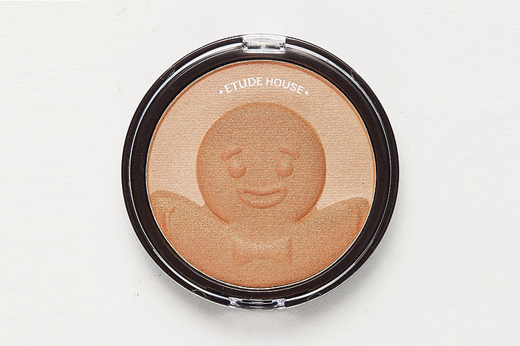 korean beauty products Etude House Snowy Ginger Cookie Blusher ($24.90)