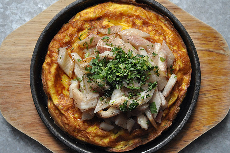 Spanish-Tortilla-with-smoked-eel
