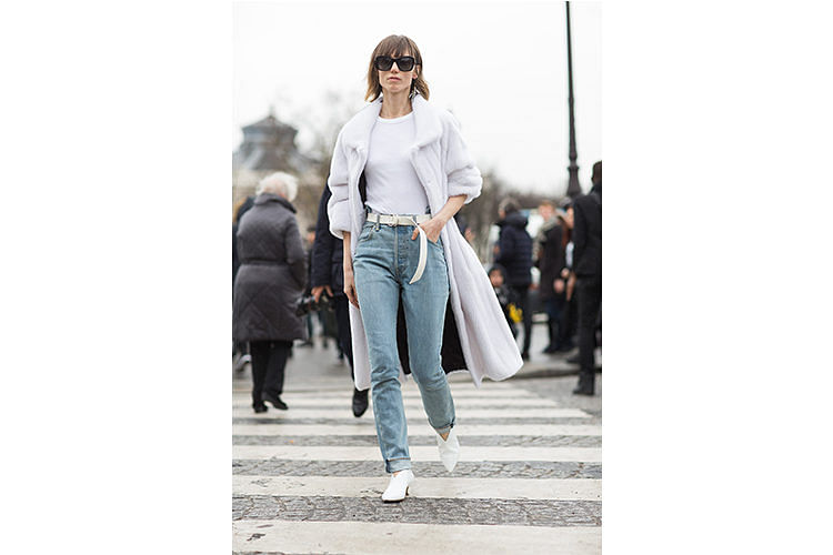 11 Ways To Style Wide-Leg Jeans Like A True A-Lister