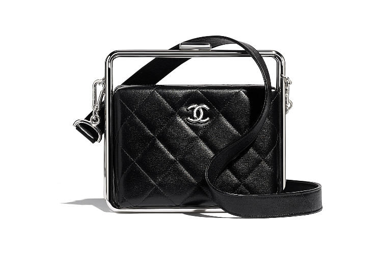 Can We Take A Minute To Talk About This Chanel Clutch?
